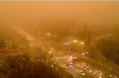 沙塵天氣.jpg