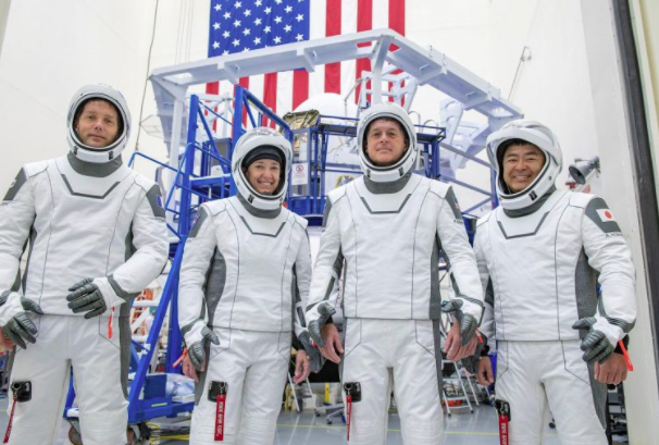 美国国家航空航天局 SpaceX Crew-2于4月22日“起飞”发射到国际空间站
