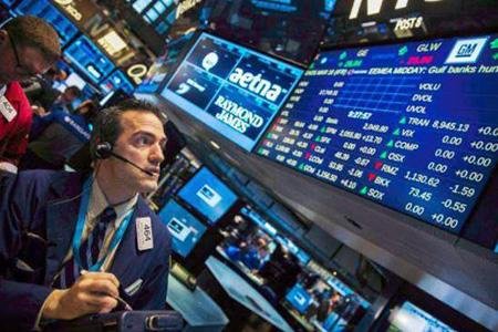 美國三大股指全線下跌 美國三大股指全線下跌