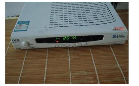 東方有線高清機頂盒