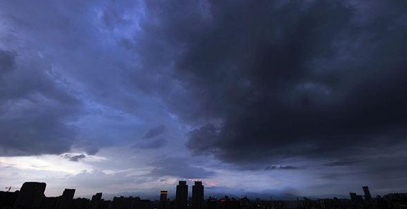 強(qiáng)對(duì)流天氣.png 強(qiáng)對(duì)流天氣.png