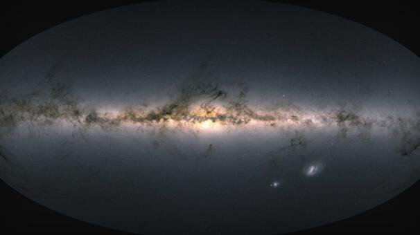 天文学家成功测量附近 66 个星系的运动.jpg
