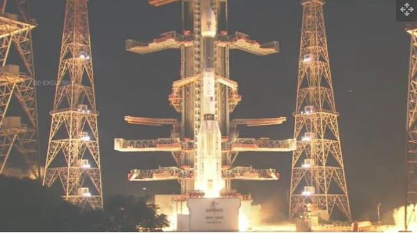 印度火箭发射遭遇灾难性失败，地球观测卫星丢失.jpg