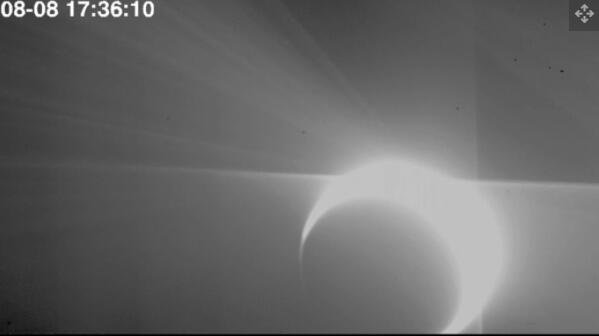 太阳轨道飞行器捕捉到了金星发出的新月形光芒的视频.jpg