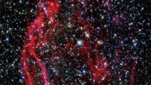 位于大麦哲伦星云中的 DEM L249 被认为是 1a 型超新星的残余，或者说是一颗白矮星的死亡。.jpg