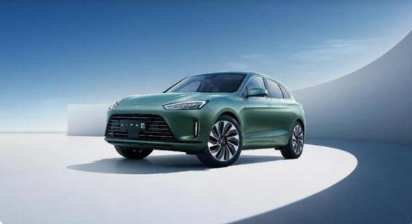 汽車.jpg 汽車.jpg