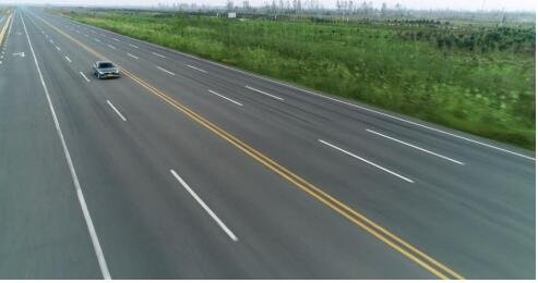 直線性能路.jpg 直線性能路.jpg