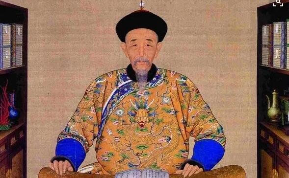 大清康熙皇帝，他到底是一位明君还是昏君呢？