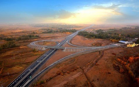 新疆交建002941麦盖提至喀什高速公路